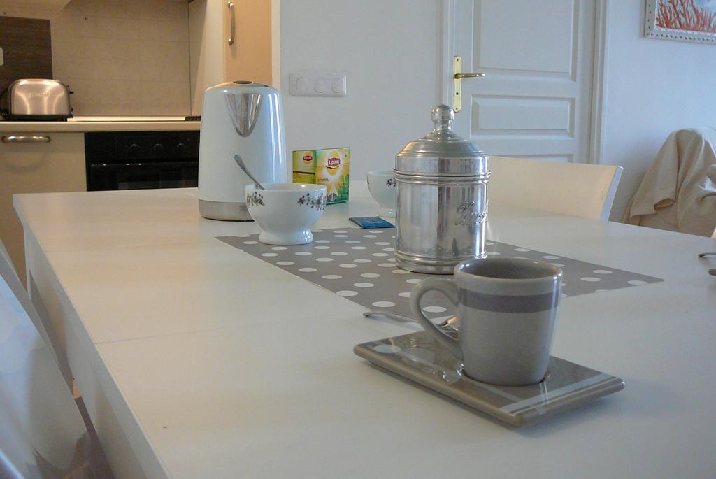 2 Bedrooms Appartement In Central Location On The Famous Place Massena Ніцца Екстер'єр фото